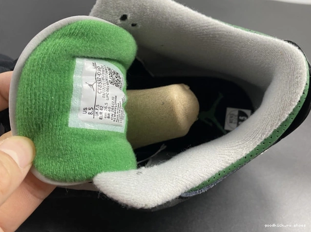 CT8532-030 Green Pine 3 Jordan Air 0813